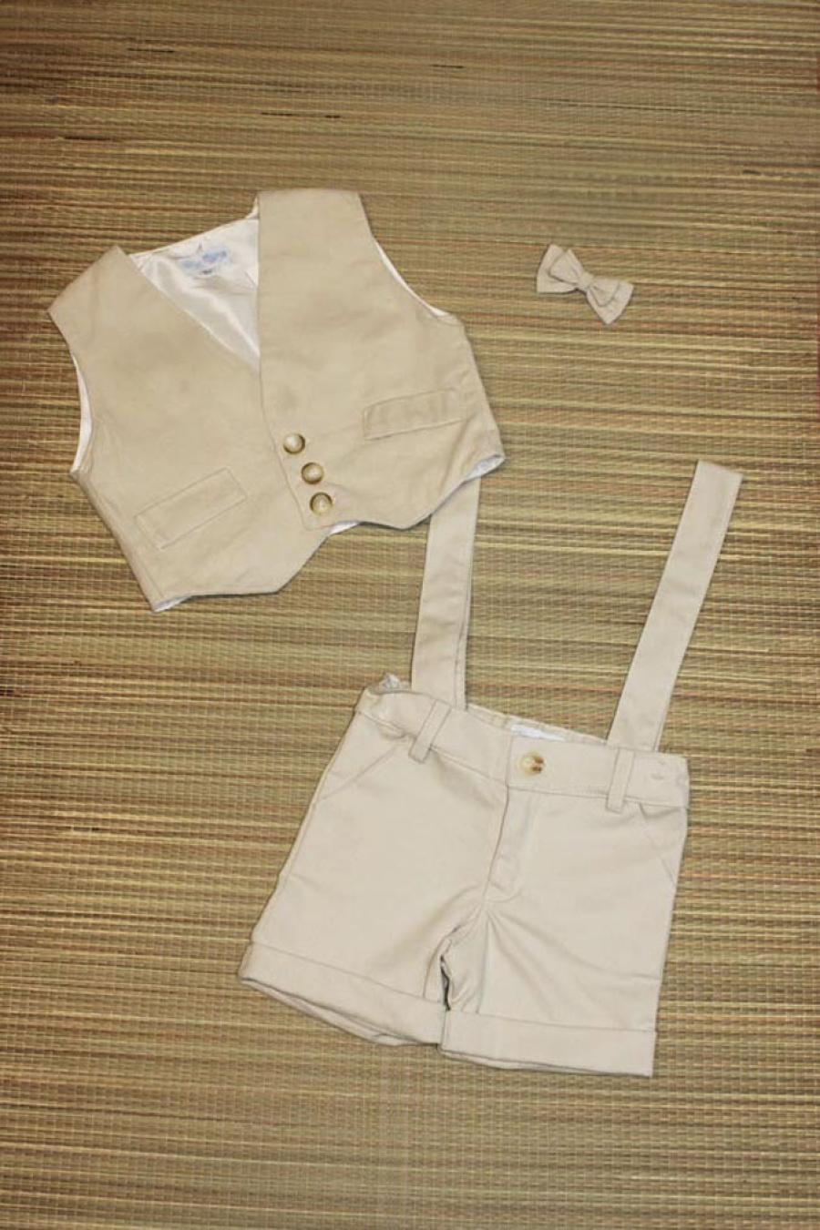 Chaleco, Short con tiradores y Moñito